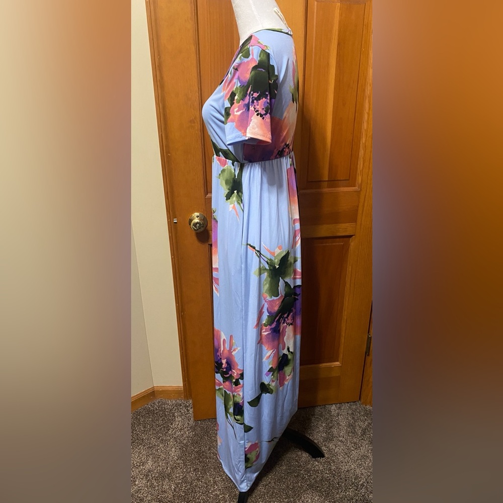 NWOT Bold Floral Maxi Dress With Pockets - Picture 5 of 6